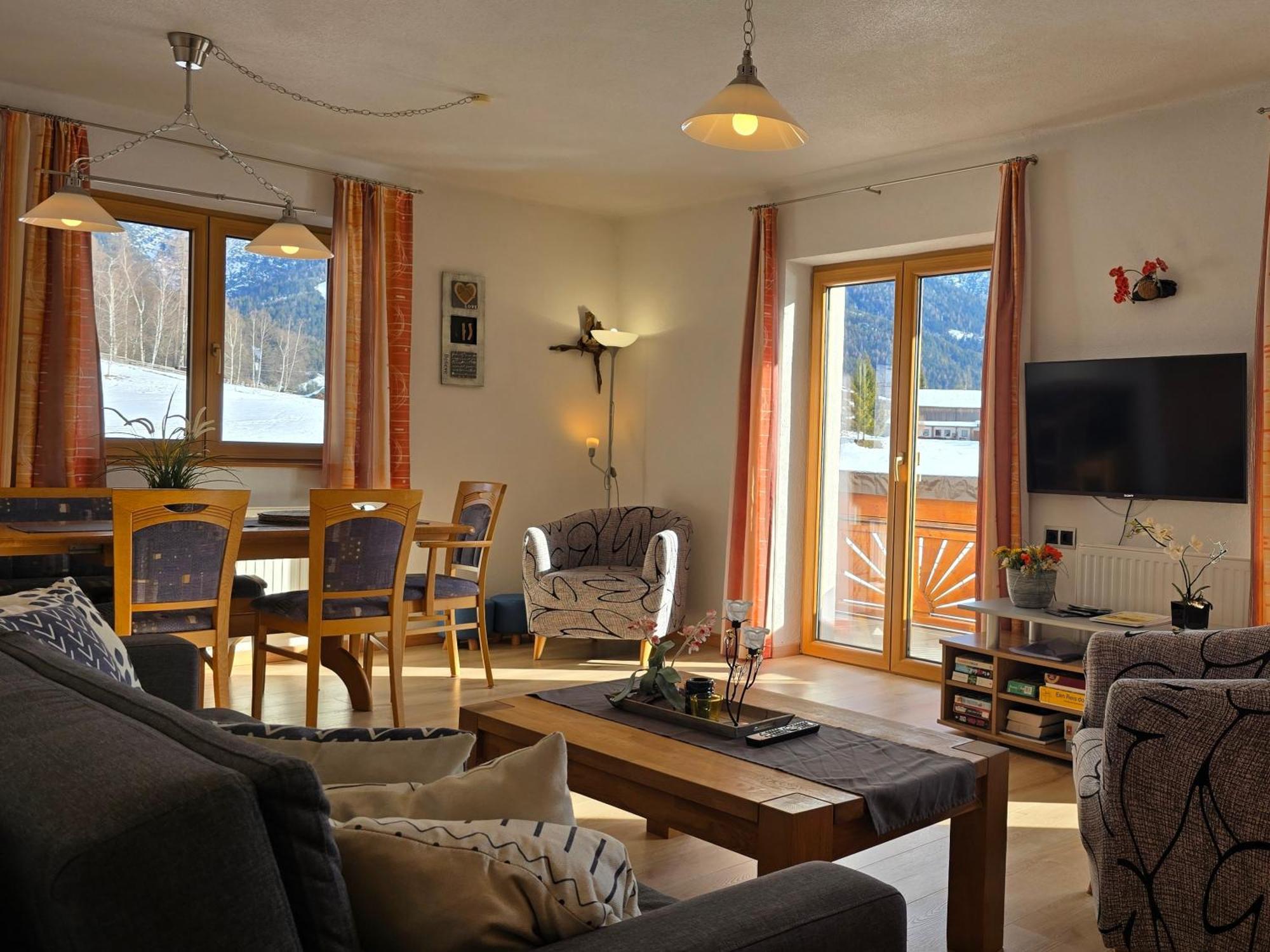 Haus Wiesenruh - Amazing Views & Setting เซเฟลด์ อิน ทิโรล ภายนอก รูปภาพ